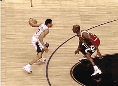 张玉宁：目标是小组出线然后更进一步，我们会全力以赴（张玉宁：小组出线是起点，随后力争更进一步，我们会拼尽全力）