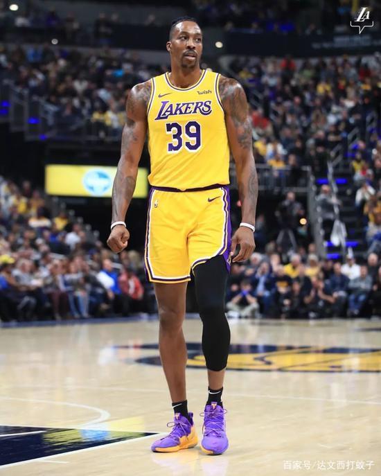 ⚽️2025年度中超最佳评选他来啦！鏖战一年，十...（⚽️2025中超年度最佳评选开启！鏖战一载，荣耀时刻到来）