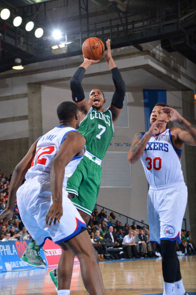 德转列单届世预赛历史进球数前10：哈兰德第3，莱万、C罗上榜（德转盘点单届世预赛历史进球前十：哈兰德第3，莱万、C罗在列）