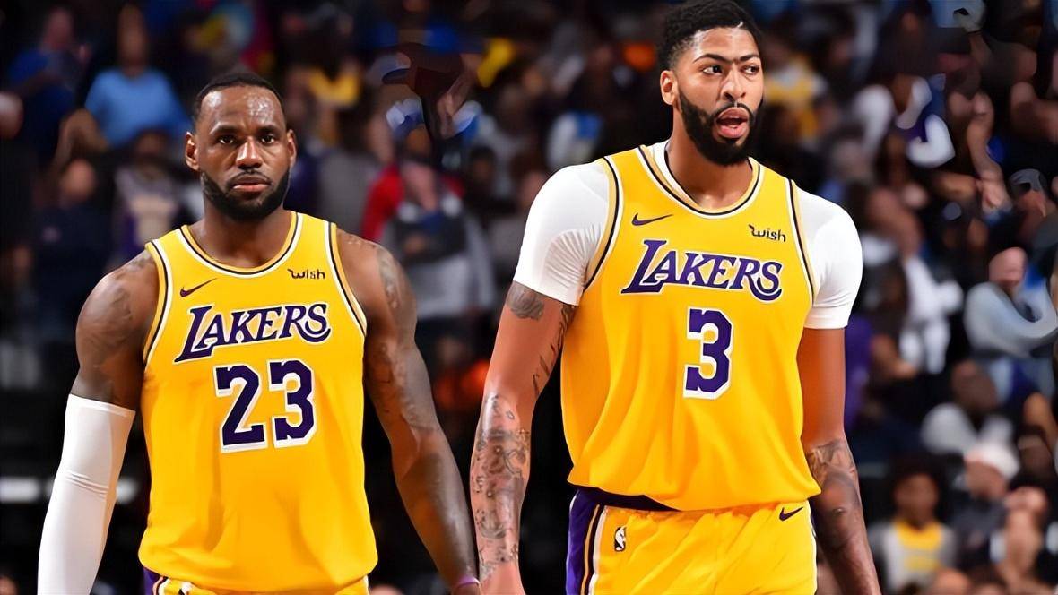 西甲第19轮：姆巴佩2射1传阿诺德助攻+伤退 皇马3-0毕巴距榜首1分（西甲第19轮：姆巴佩梅开二度外加助攻 阿诺德助攻后伤退 皇马3-0毕巴距榜首仅差1分）